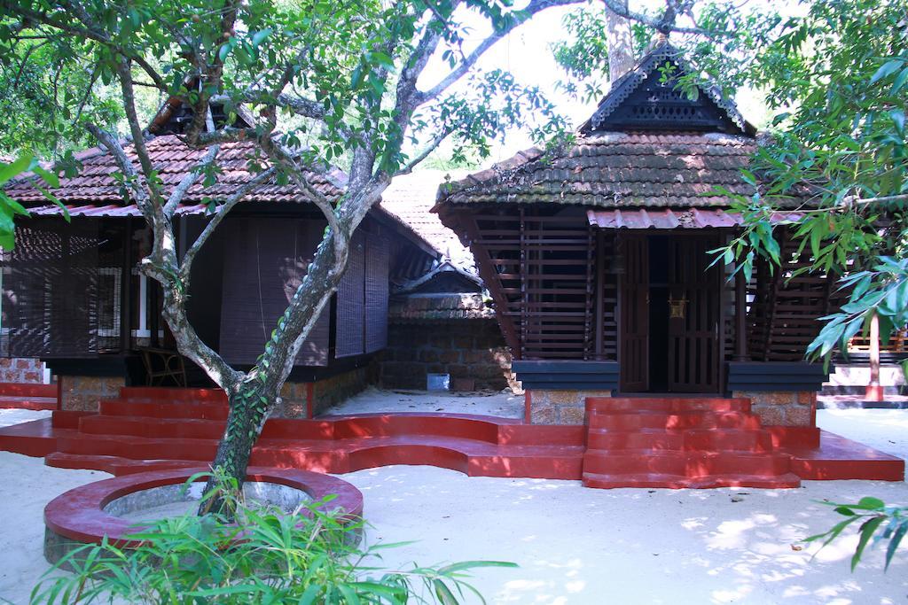 Arakkal Heritage มาราริคุลาม ภายนอก รูปภาพ